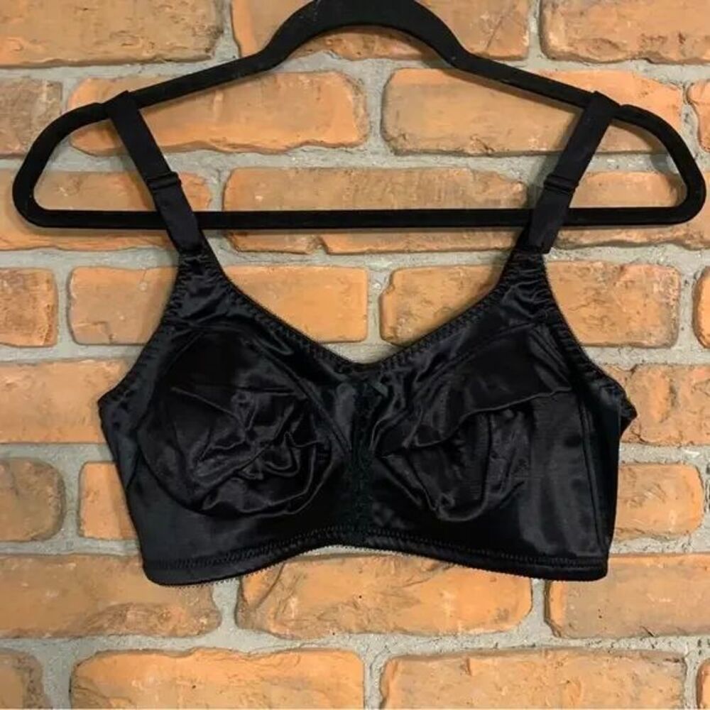 Bali Bra 3820 Womens 38D Black Full Coverage Wireless Comfort Support Unlined